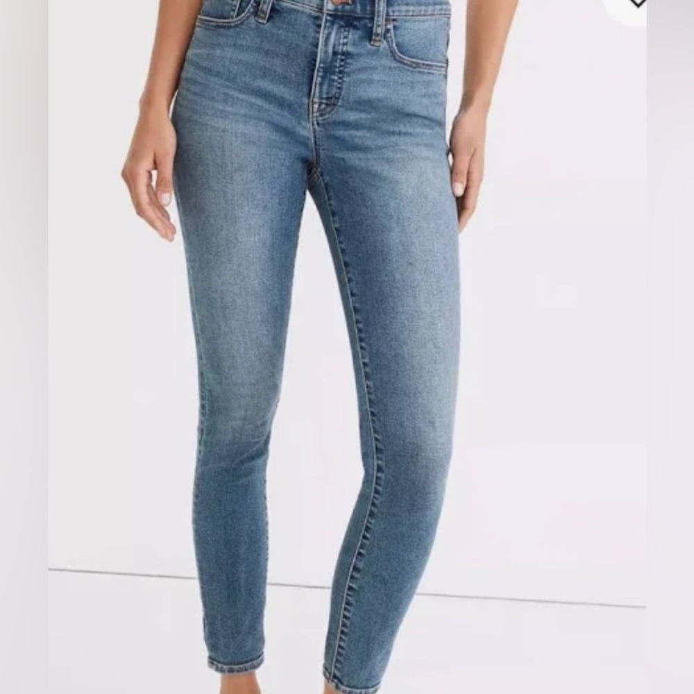 Madewell 9” high rise skinny jeans, medium wash